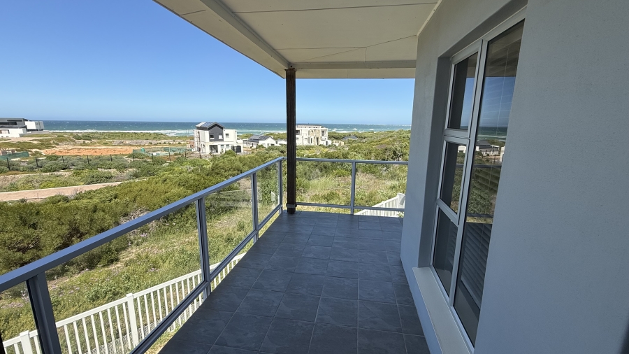 3 Bedroom Property for Sale in Stilbaai Oos Western Cape